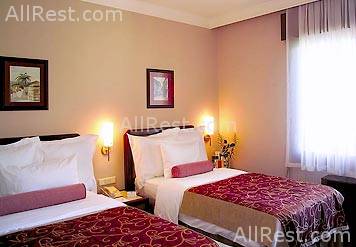 Renaissance Antalya Beach Resort & Spa 7